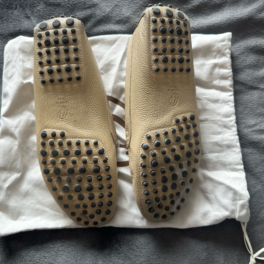 M.Gemi Tan Driving Loafer - Picture 2 of 4